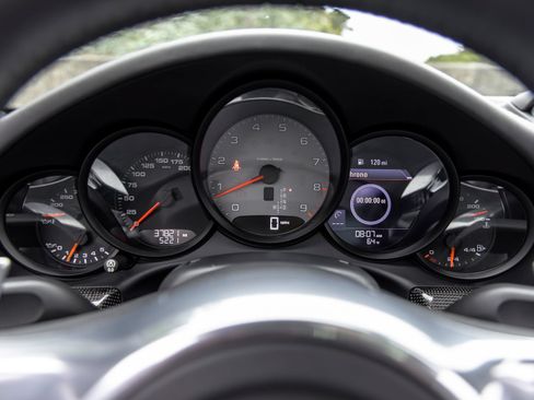 Used 2013 Porsche 911 Carrera S RWD image 33