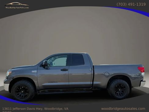 Used 2012 Toyota Tundra 4x4 Double Cab w/ Tow Pkg image 3