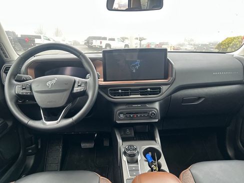 Certified 2025 Ford Bronco Sport Outer Banks w/ Outer Banks Tech Package+ image 6