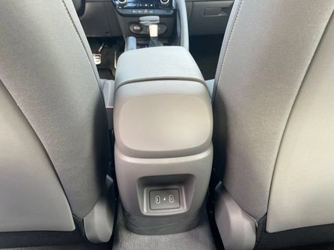 New 2026 Hyundai Elantra Sport FWD image 19