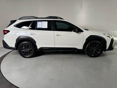 Used 2024 Subaru Outback Onyx Edition XT AWD/4WD image 6