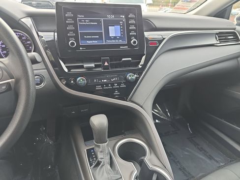Used 2023 Toyota Camry LE image 22