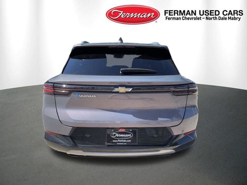 Used 2025 Chevrolet Equinox EV LT FWD image 11