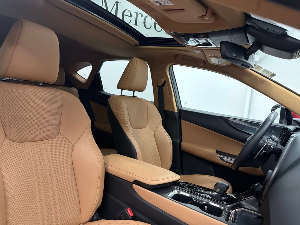 Used 2025 Lexus NX 350 AWD w/ Accessory Package (2T) image 31