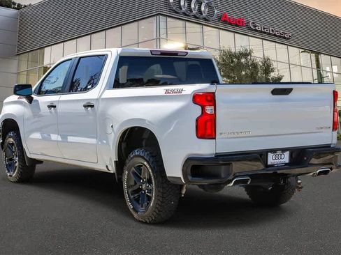 Used 2021 Chevrolet Silverado 1500 Custom Trail Boss image 2