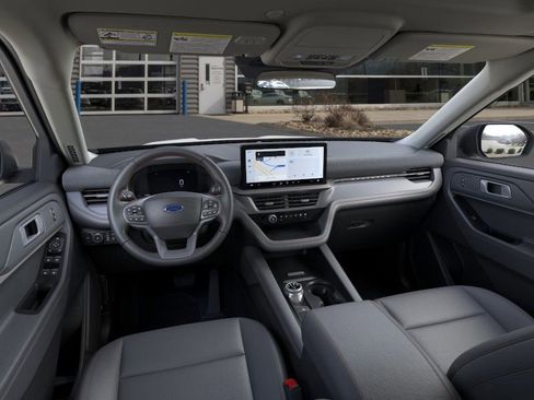 New 2025 Ford Explorer Active w/ Active Comfort Package image 9