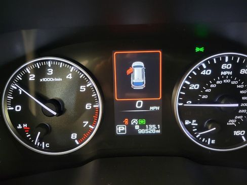 Used 2021 Subaru Outback Touring w/ Popular Package #2 image 3