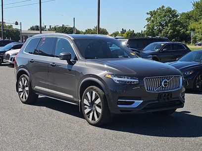 Used 2024 Volvo XC90 T8 Ultimate w/ Lounge Package
