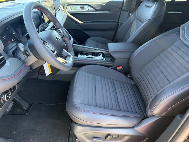 New 2027 Ford Explorer ST-Line w/ ST-Line Street Pack RWD image 18