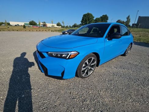Used 2026 Honda Civic Sport Touring image 4