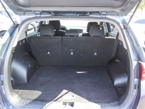 Used 2020 Kia Sportage LX AWD/4WD image 37