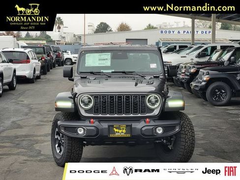 New 2026 Jeep Gladiator Rubicon AWD/4WD image 2