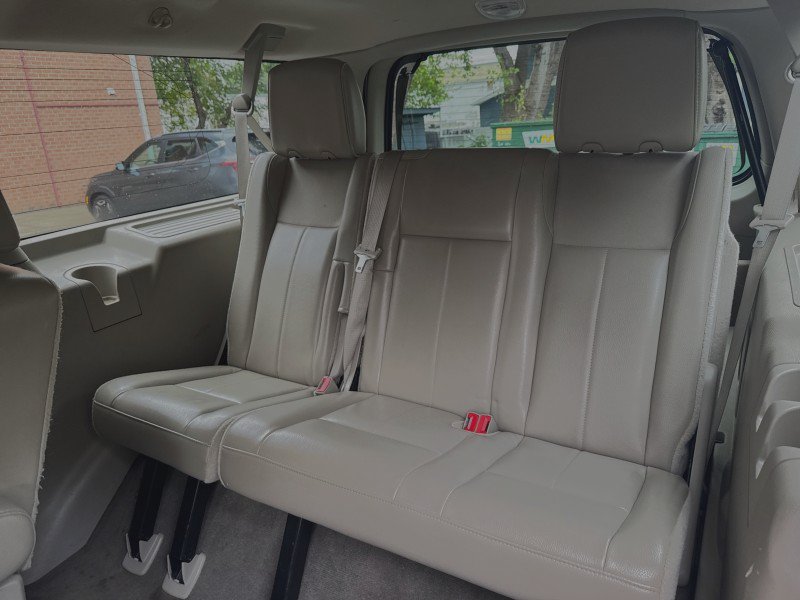 Used 2012 Ford Expedition EL Limited AWD/4WD image 36