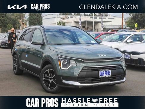 New 2026 Kia Niro EX image 1