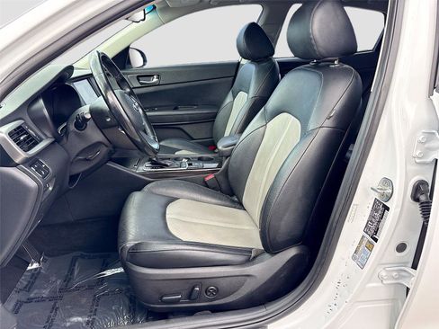 Used 2020 Kia Optima Premium FWD image 22