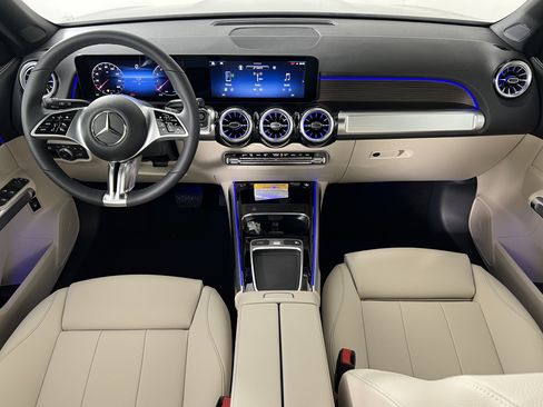 New 2026 Mercedes-Benz GLB 250 4MATIC image 23