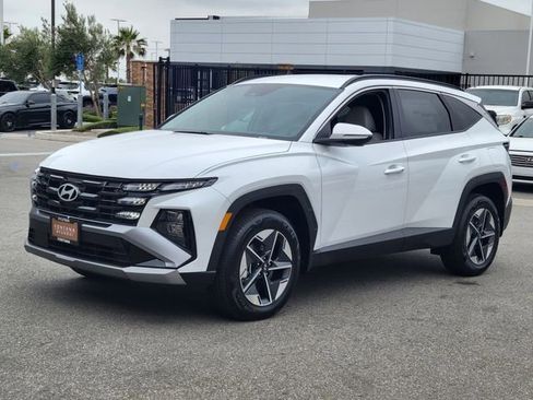 New 2026 Hyundai Tucson SEL AWD/4WD image 2
