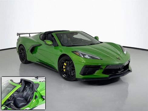 Used 2026 Chevrolet Corvette Stingray Coupe w/ 1LT RWD image 2