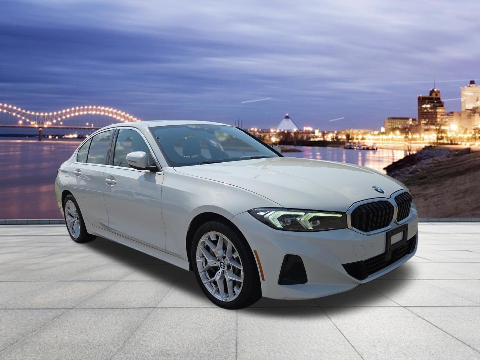 Used 2025 BMW 330i xDrive Sedan AWD/4WD image 4