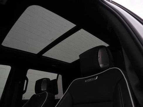 New 2025 GMC Yukon AT4 Ultimate image 48