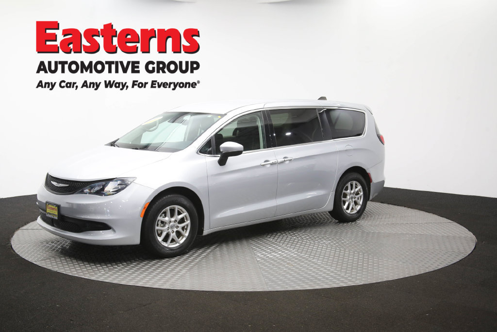 Used 2023 Chrysler Voyager LX FWD image 59