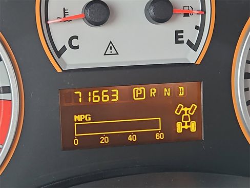 Used 2015 Nissan Titan PRO-4X image 19