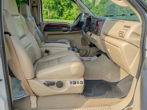 Used 2007 Ford F350 Lariat AWD/4WD image 23