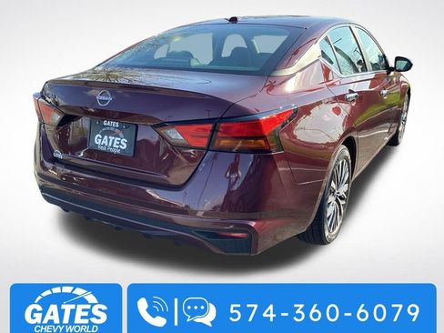 Used 2025 Nissan Altima 2.5 SV image 8