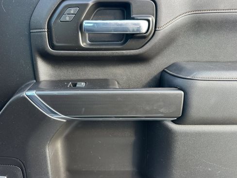 Used 2022 GMC Sierra 2500 AT4 w/ AT4 Premium Plus Package image 21