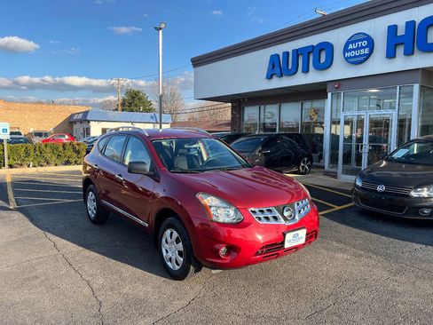 Used 2014 Nissan Rogue S w/ Convenience Package image 3