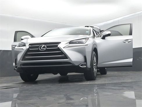 Used 2015 Lexus NX 200t FWD image 71