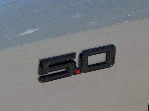 Used 2025 Ford Mustang GT Premium RWD image 16