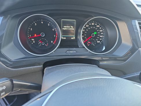 Used 2018 Volkswagen Tiguan SE image 19