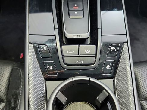 Used 2020 Porsche 911 Carrera 4S AWD/4WD image 25
