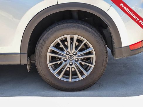 Used 2019 MAZDA CX-5 Touring FWD image 11