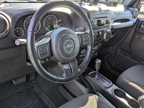 Used 2016 Jeep Wrangler Sport image 15