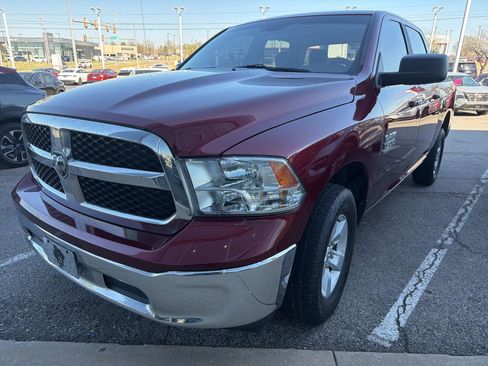 Used 2021 RAM 1500 Classic SLT image 1