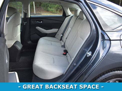 Certified 2023 Honda Accord EX image 9