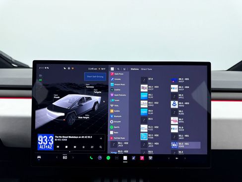 Used 2024 Tesla Cybertruck AWD Crew Cab image 22