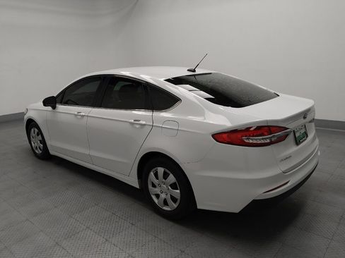 Used 2019 Ford Fusion S FWD image 3