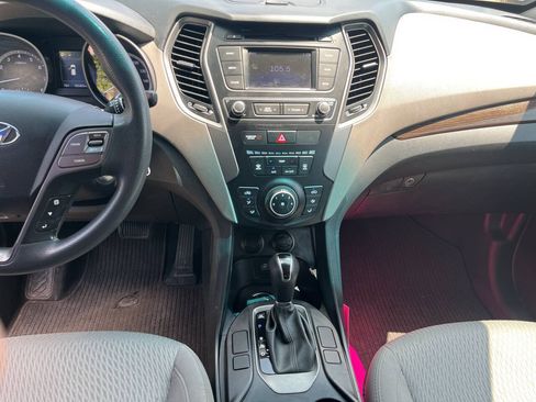 Used 2018 Hyundai Santa Fe Sport AWD/4WD image 7