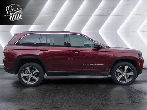 New 2026 Jeep Grand Cherokee Limited AWD/4WD image 6