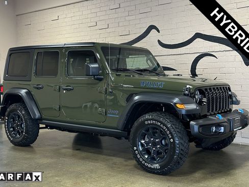 Used 2023 Jeep Wrangler Unlimited w/ Cold Weather Group AWD/4WD image 1
