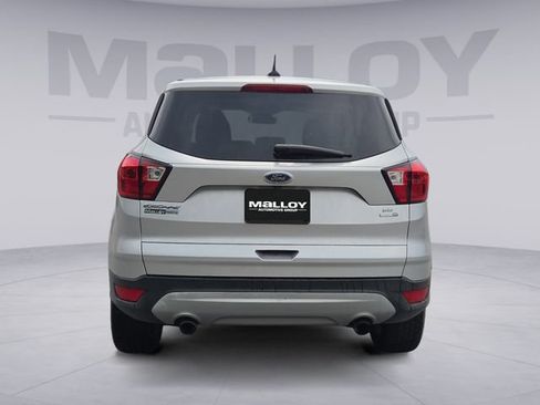 Used 2019 Ford Escape SE AWD/4WD image 4