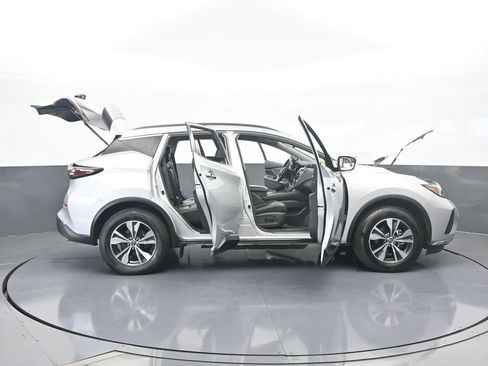 Used 2023 Nissan Murano SV image 70