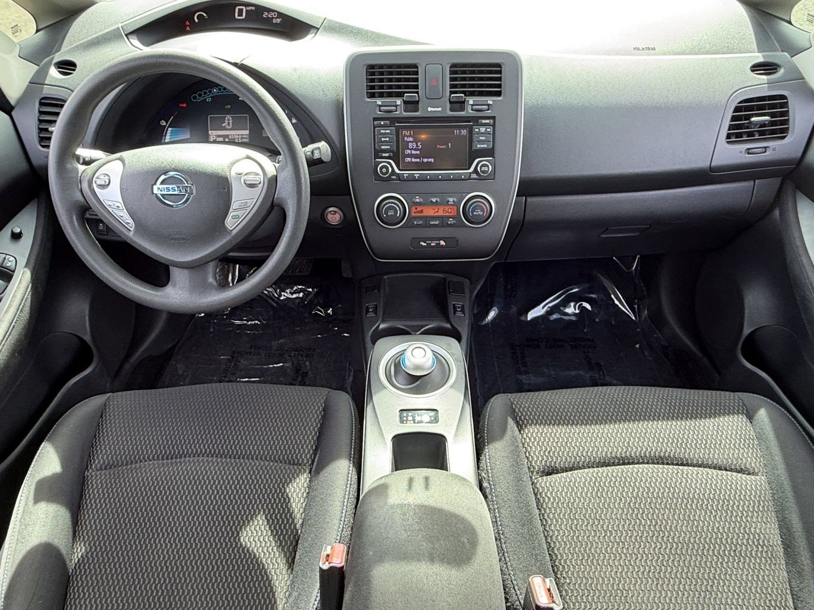 Used 2017 Nissan Leaf S FWD image 16