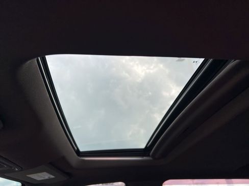 Used 2020 GMC Sierra 1500 Denali w/ Denali Ultimate Package image 10