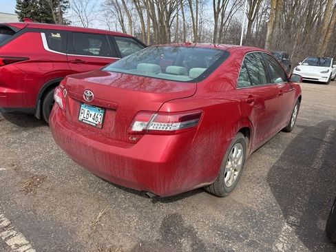 Used 2011 Toyota Camry LE w/ LE Extra-Value Pkg image 6