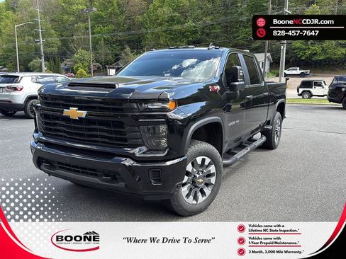 Used 2024 Chevrolet Silverado 2500 Custom w/ Custom Value Package AWD/4WD image 1