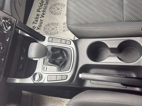 Used 2024 Kia Seltos LX image 24